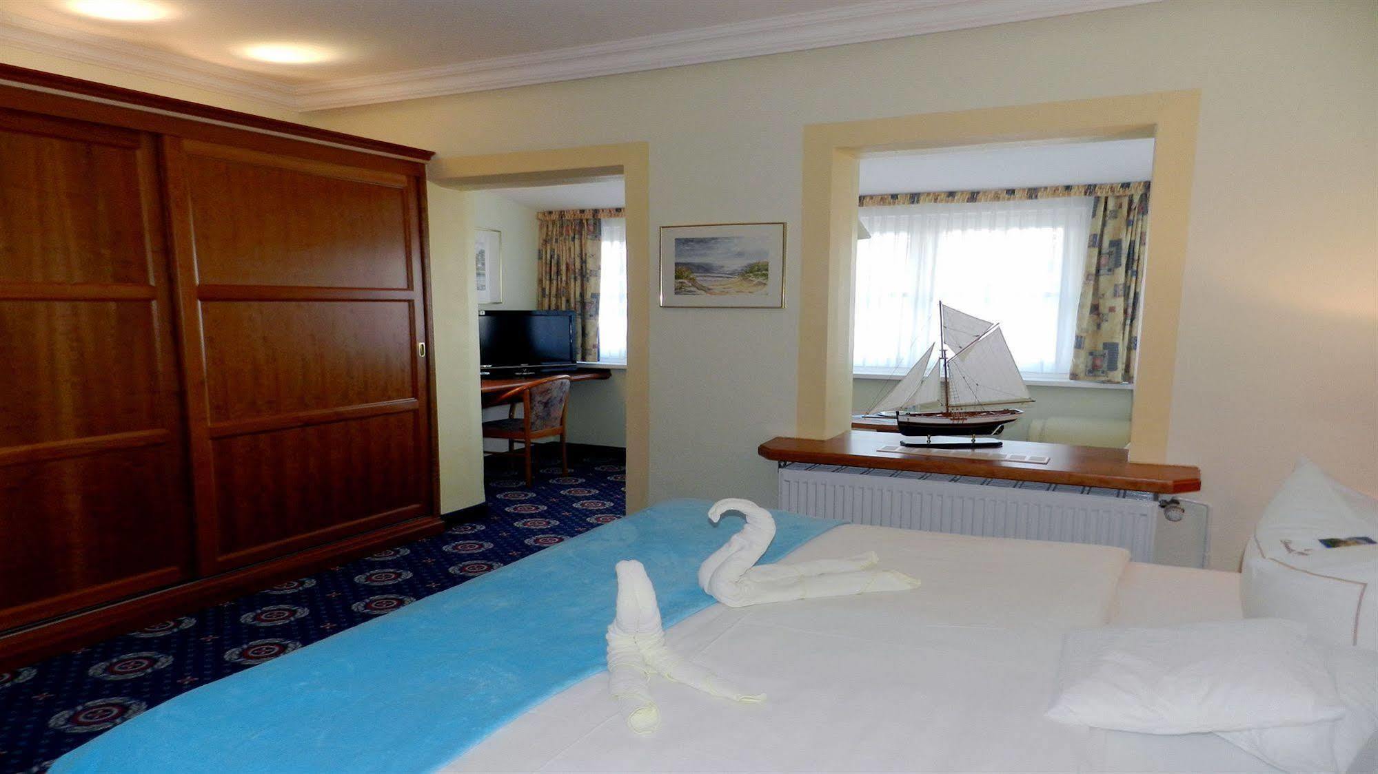 בינץ Hotel Deutsche Flagge מראה חיצוני תמונה